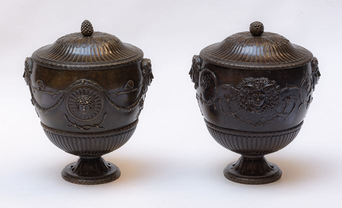 A pair of Italian neoclassical bronze vases | MasterArt